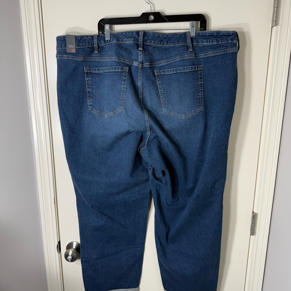 NWT Torrid Women’s‎ Boyfriend Mid-Rise Jean Plus Size 26W - Picture 4 of 10